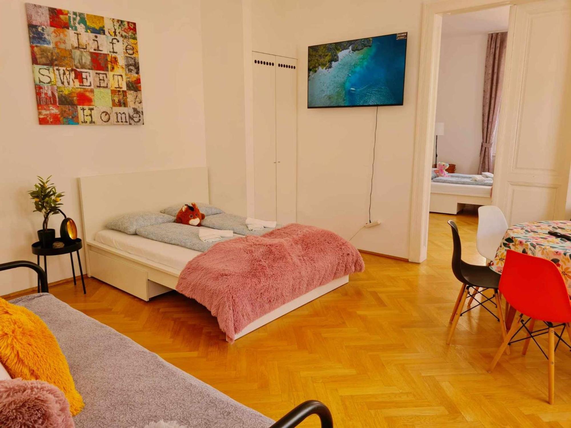 Central And Round 3 Minutes To City Shopping Center And Schoenbrunn Palace 维也纳 外观 照片